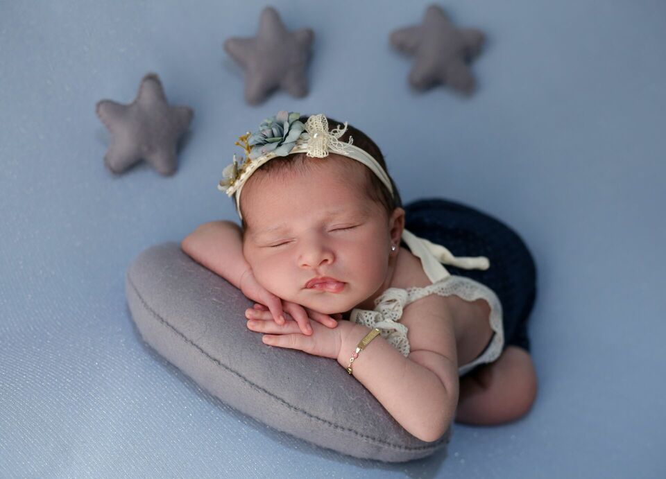Newborn Bebê Recém-Nascido